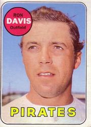 1969 Topps Baseball Cards      553     Ron Davis